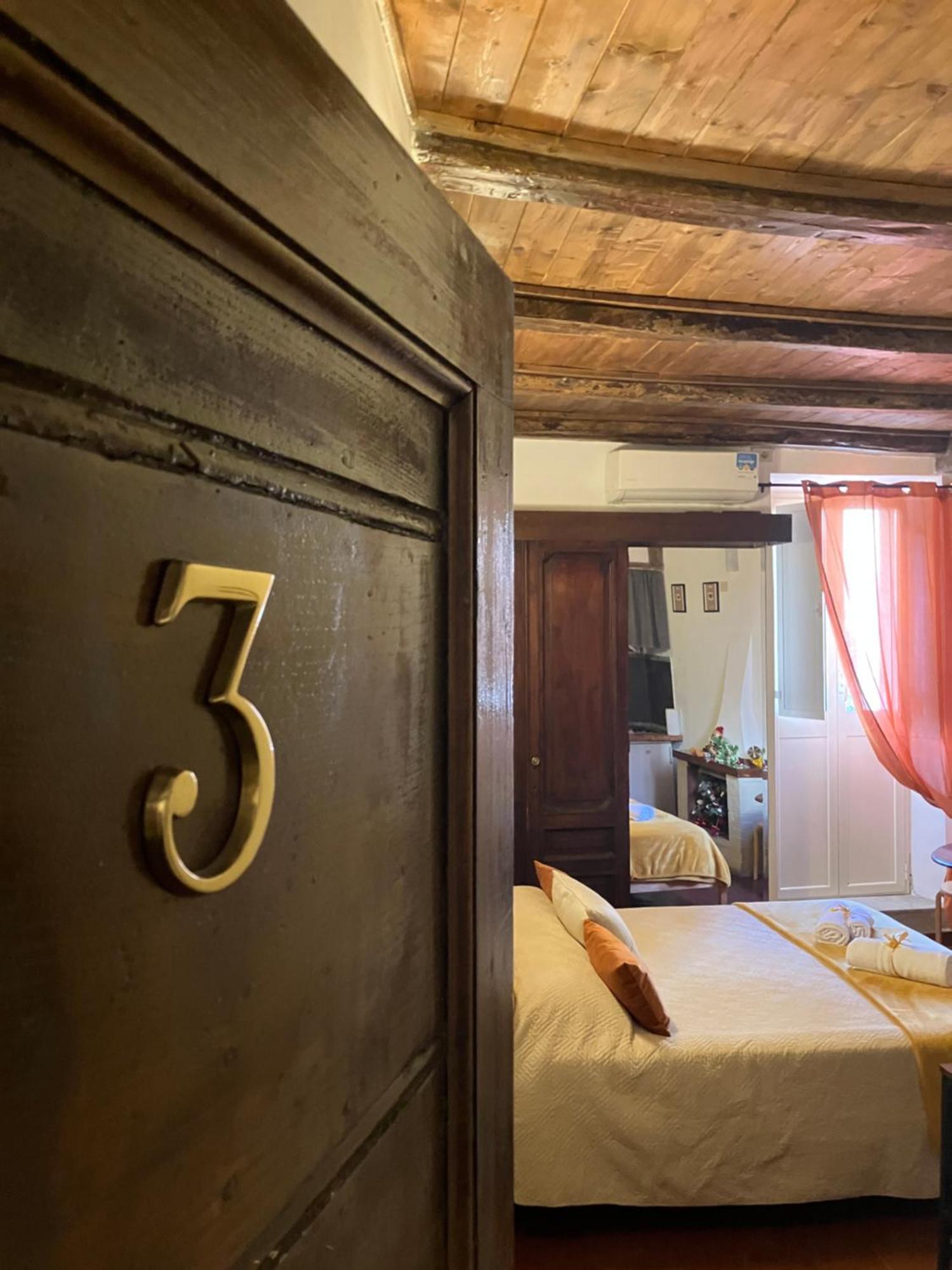 Campo De Fiori - Casa Pettinari 78 Lägenhet Rom Exteriör bild